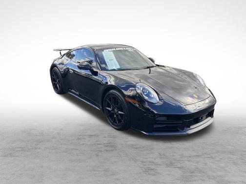 2025 Porsche 911 Carrera