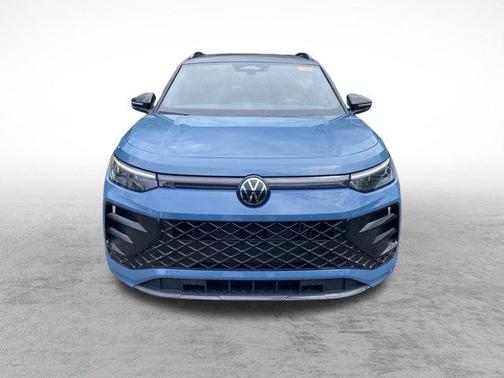 2025 Volkswagen Tiguan 2.0T SE R-Line Black 4MOTION