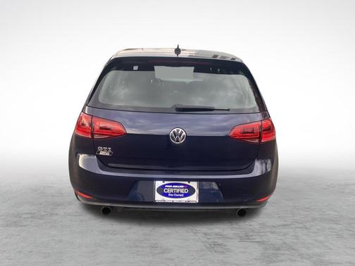 2017 Volkswagen Golf GTI 2.0T S 4-Door
