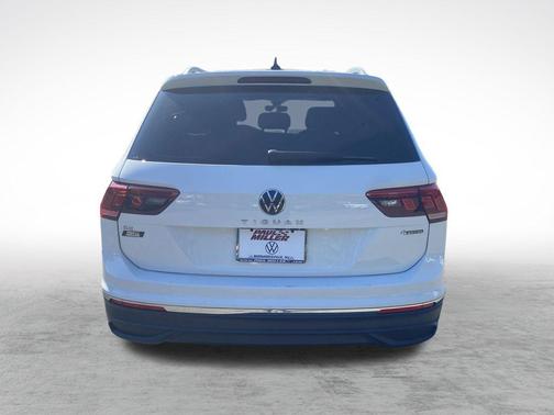 2022 Volkswagen Tiguan 2.0T SE 4MOTION