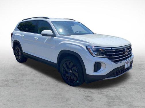 2024 Volkswagen Atlas 2.0T SE w/Technology 4MOTION