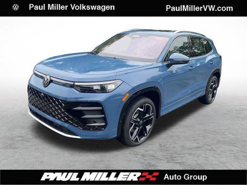 2025 Volkswagen Tiguan 2.0T SEL R-Line 4MOTION