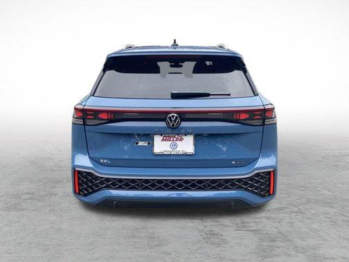 2025 Volkswagen Tiguan 2.0T SEL R-Line 4MOTION