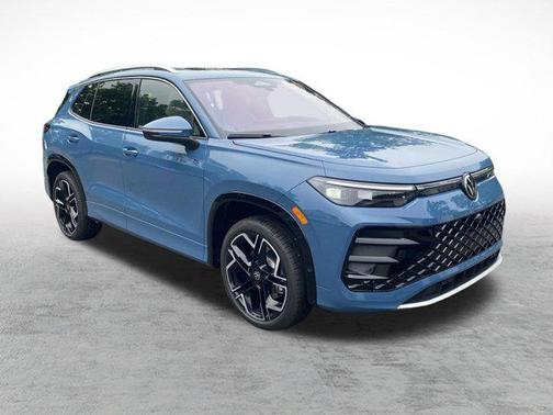 2025 Volkswagen Tiguan 2.0T SEL R-Line 4MOTION