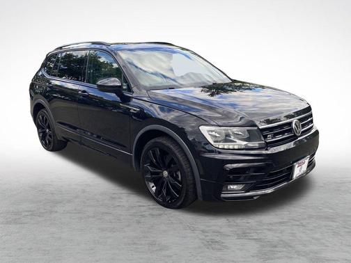 2020 Volkswagen Tiguan 2.0T SE R-Line Black