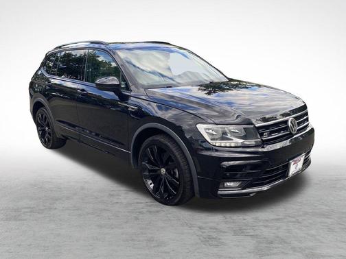 2020 Volkswagen Tiguan 2.0T SE R-Line Black