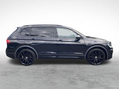 2020 Volkswagen Tiguan 2.0T SE R-Line Black