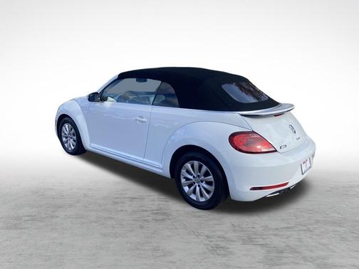 2019 Volkswagen Beetle 2.0T S