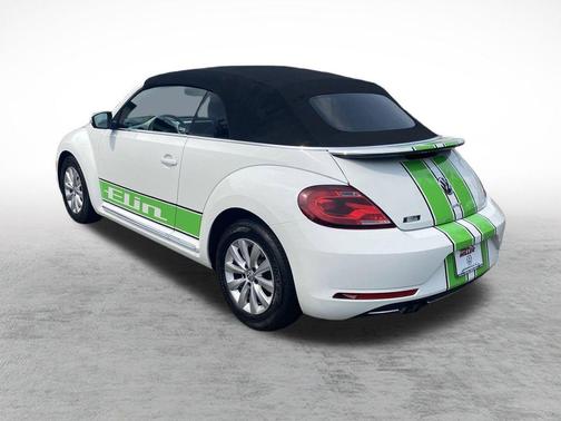 2019 Volkswagen Beetle 2.0T S