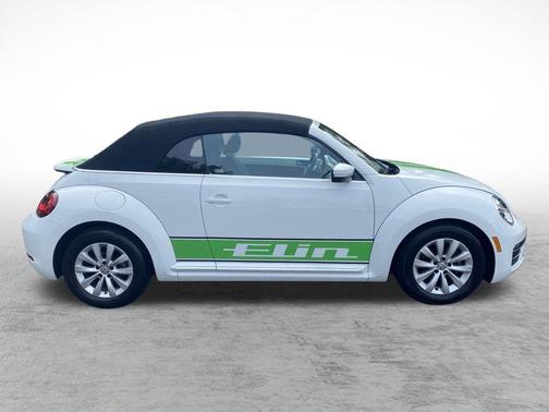 2019 Volkswagen Beetle 2.0T S