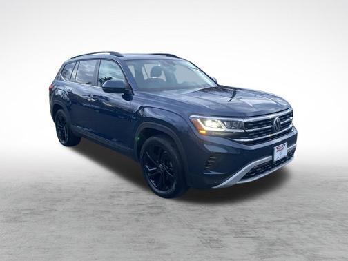 2022 Volkswagen Atlas 2.0T SE w/Technology 4MOTION