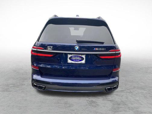 2025 BMW X7 M60i