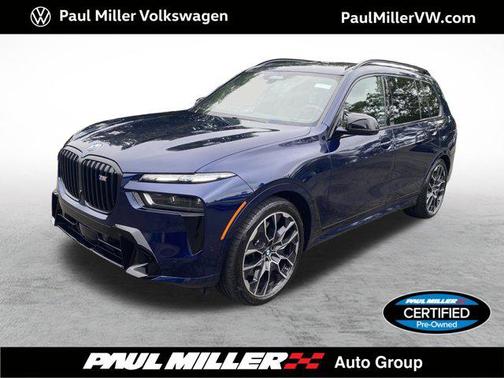 2025 BMW X7 M60i