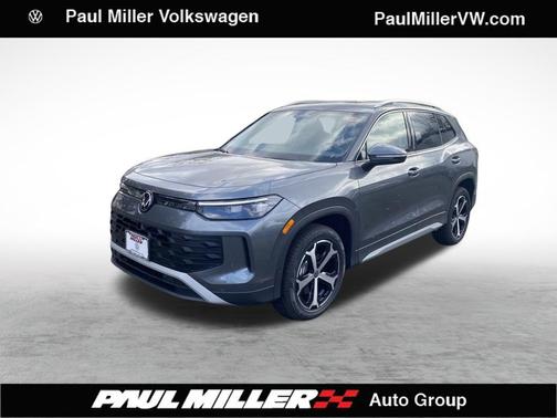 2025 Volkswagen Tiguan 2.0T SE 4MOTION