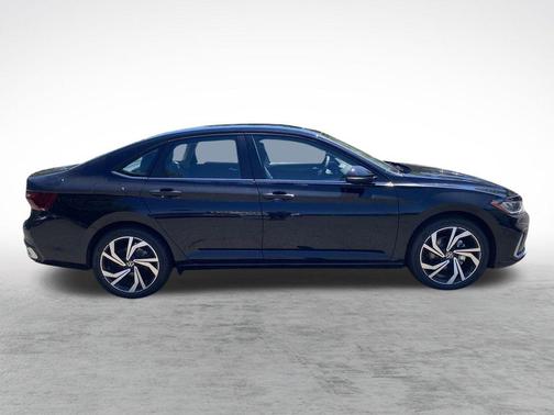 2025 Volkswagen Jetta 1.5T SEL