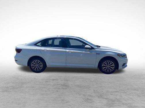 Pure White 2019 Volkswagen Jetta 1.4T SEL