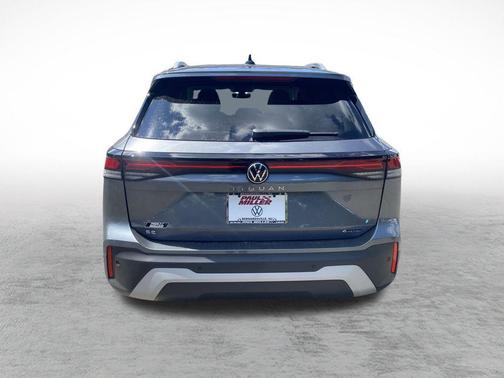 2025 Volkswagen Tiguan 2.0T SE 4MOTION