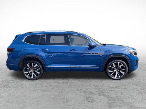 2025 Volkswagen Atlas 2.0T SEL Premium R-Line 4MOTION