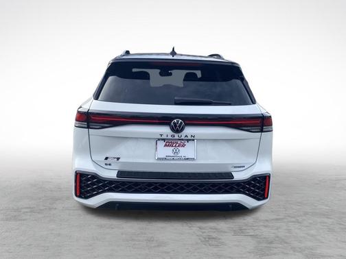 2026 Volkswagen Tiguan 2.0T SE R-Line Black 4MOTION