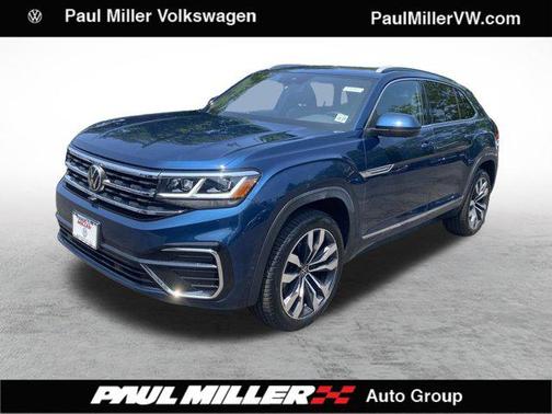 2022 Volkswagen Atlas Cross Sport 3.6L V6 SEL Premium R-Line