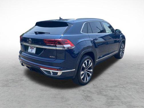 2022 Volkswagen Atlas Cross Sport 3.6L V6 SEL Premium R-Line