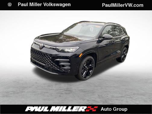 2025 Volkswagen Tiguan 2.0T SE R-Line Black 4MOTION