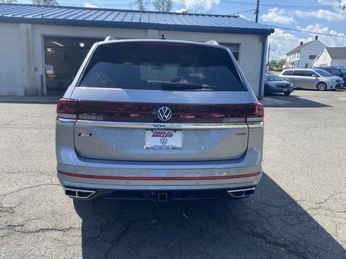 2026 Volkswagen Atlas 2.0T SEL Premium R-Line 4MOTION