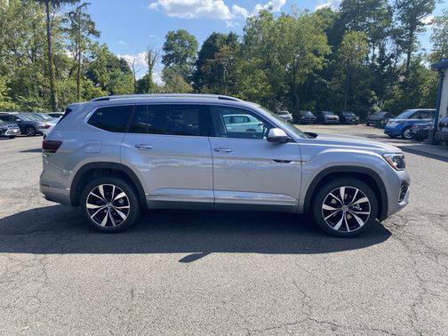 2026 Volkswagen Atlas 2.0T SEL Premium R-Line 4MOTION