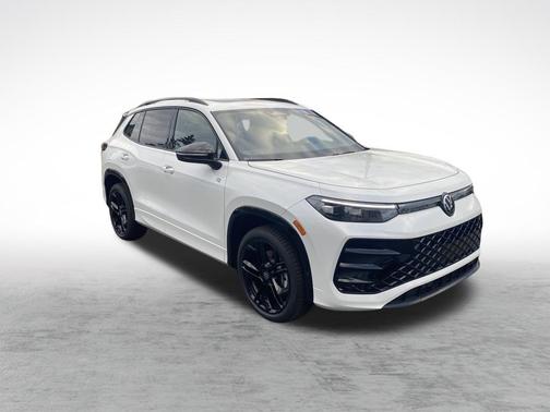 2025 Volkswagen Tiguan 2.0T SE R-Line Black 4MOTION