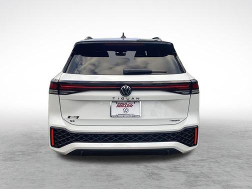 2025 Volkswagen Tiguan 2.0T SE R-Line Black 4MOTION