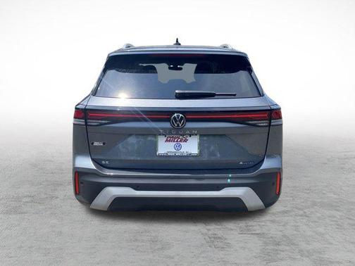 2025 Volkswagen Tiguan 2.0T SE 4MOTION