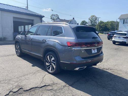 2025 Volkswagen Atlas 2.0T SEL