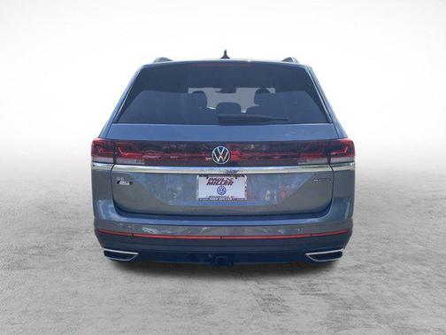 2025 Volkswagen Atlas 2.0T SE w/Technology 4MOTION