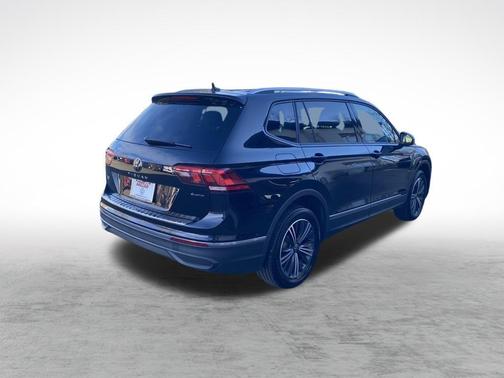 2024 Volkswagen Tiguan 2.0T Wolfsburg Edition