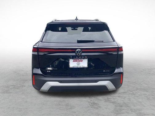2025 Volkswagen Tiguan 2.0T SE 4MOTION