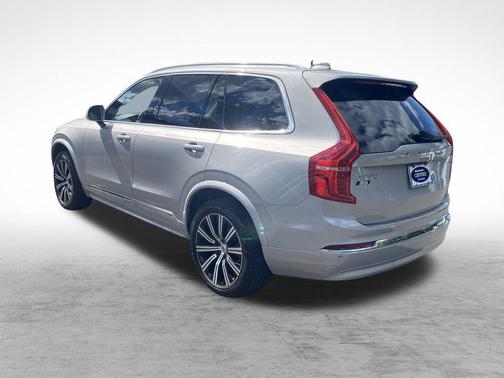 2023 Volvo XC90 B6 Plus 6-Seater