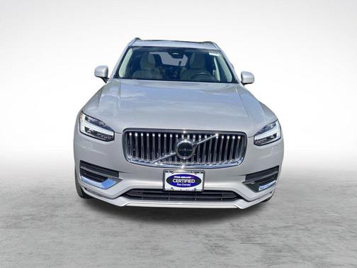2023 Volvo XC90 B6 Plus 6-Seater