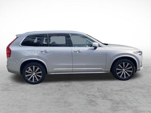 2023 Volvo XC90 B6 Plus 6-Seater