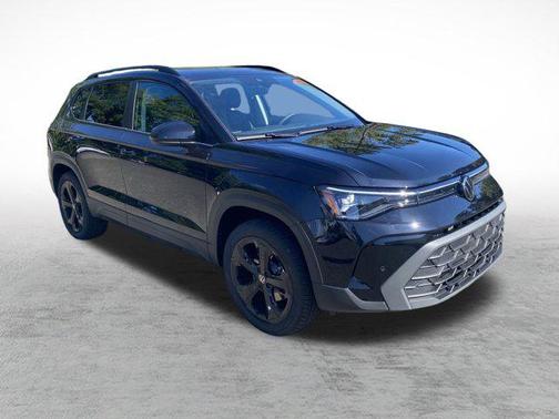 2025 Volkswagen Taos 1.5T SE Black