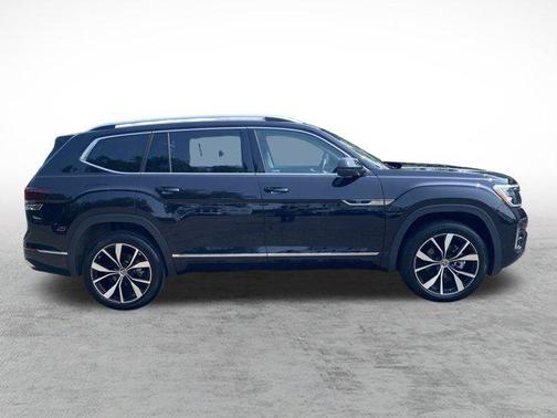 2025 Volkswagen Atlas 2.0T SEL Premium R-Line 4MOTION