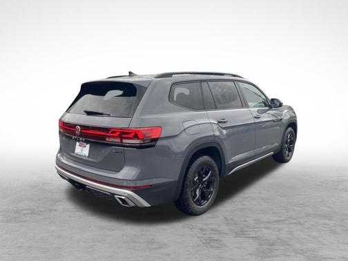2026 Volkswagen Atlas Peak Edition
