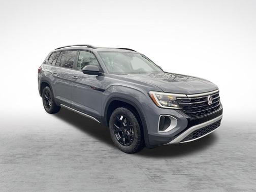 2026 Volkswagen Atlas Peak Edition