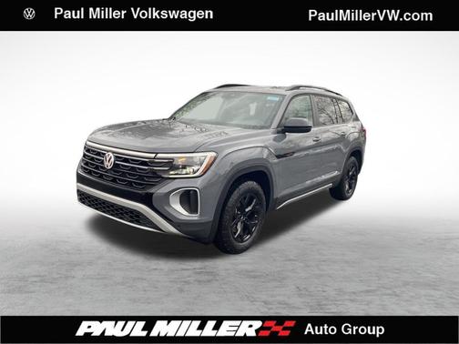 2026 Volkswagen Atlas Peak Edition