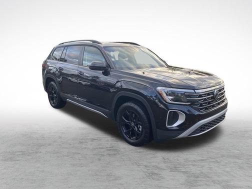 2024 Volkswagen Atlas 2.0T SE w/Technology 4MOTION