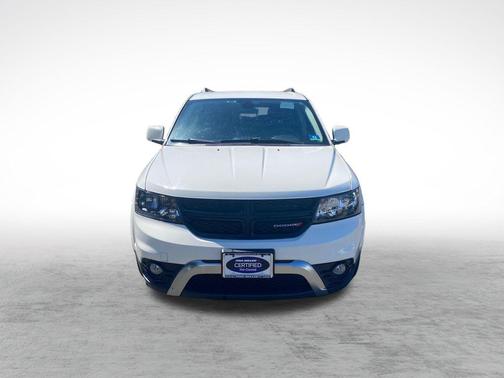 Vice White 2018 Dodge Journey Crossroad