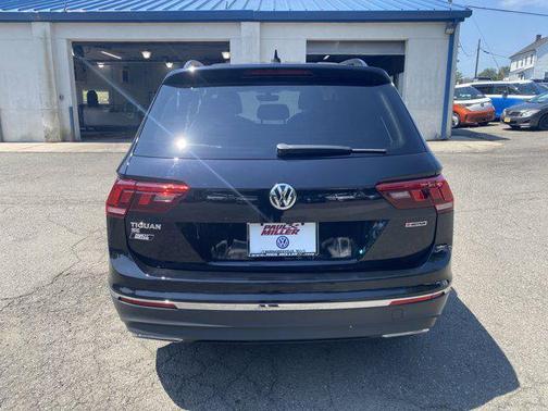 2021 Volkswagen Tiguan 2.0T SE 4MOTION