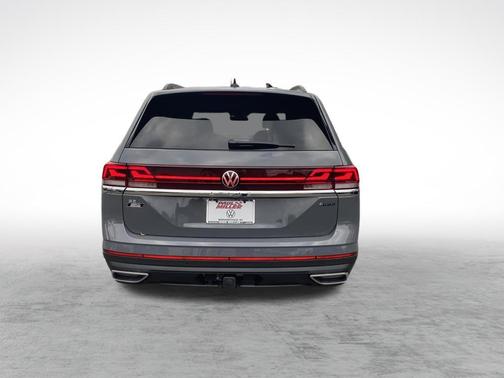 2026 Volkswagen Atlas 2.0T SE w/Technology 4MOTION