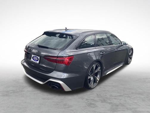 2022 Audi RS 6 Avant 4.0T