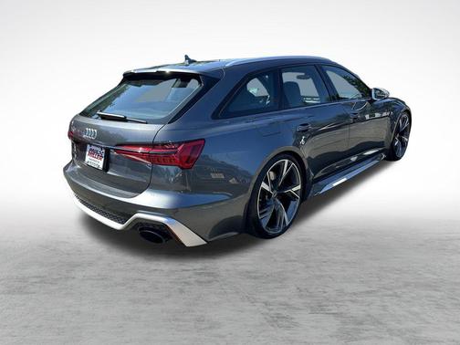 2022 Audi RS 6 Avant 4.0T