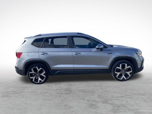 2023 Volkswagen Taos 1.5T SEL